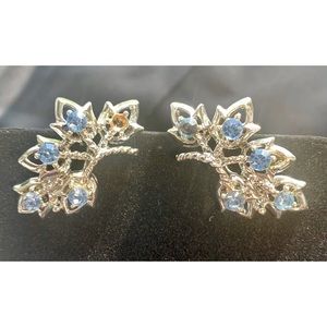 Vintage Silver Tone W/Blue Stones Clip On Earrings